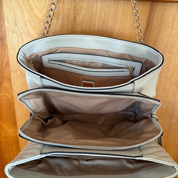 Guess Chevron Quilted Shoulder Bag - Picture 2 of 3